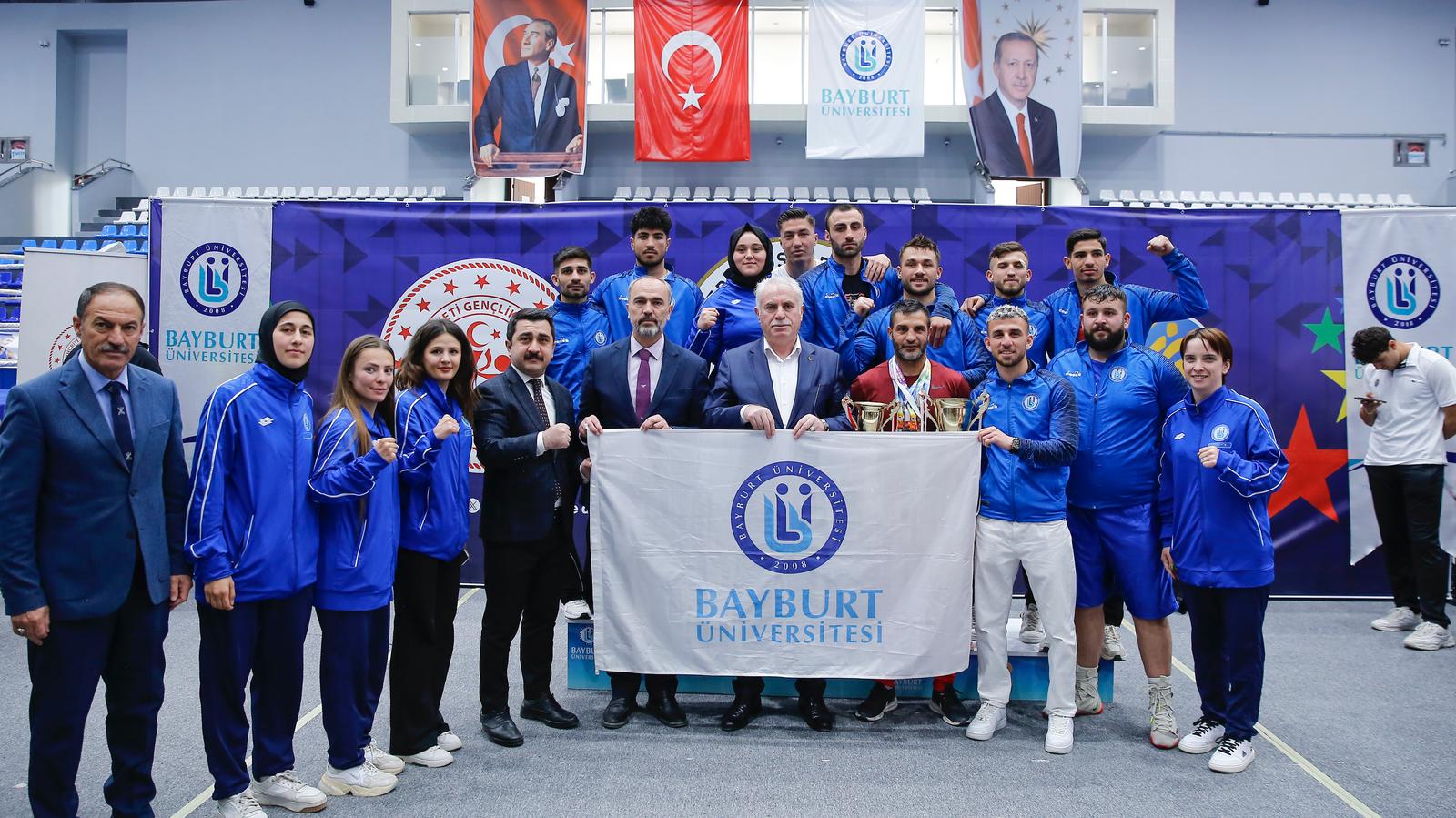Şampiyonların Üniversitesi Olduğumuzu Ev Sahipliğimizdeki Boksta da Gösterdik