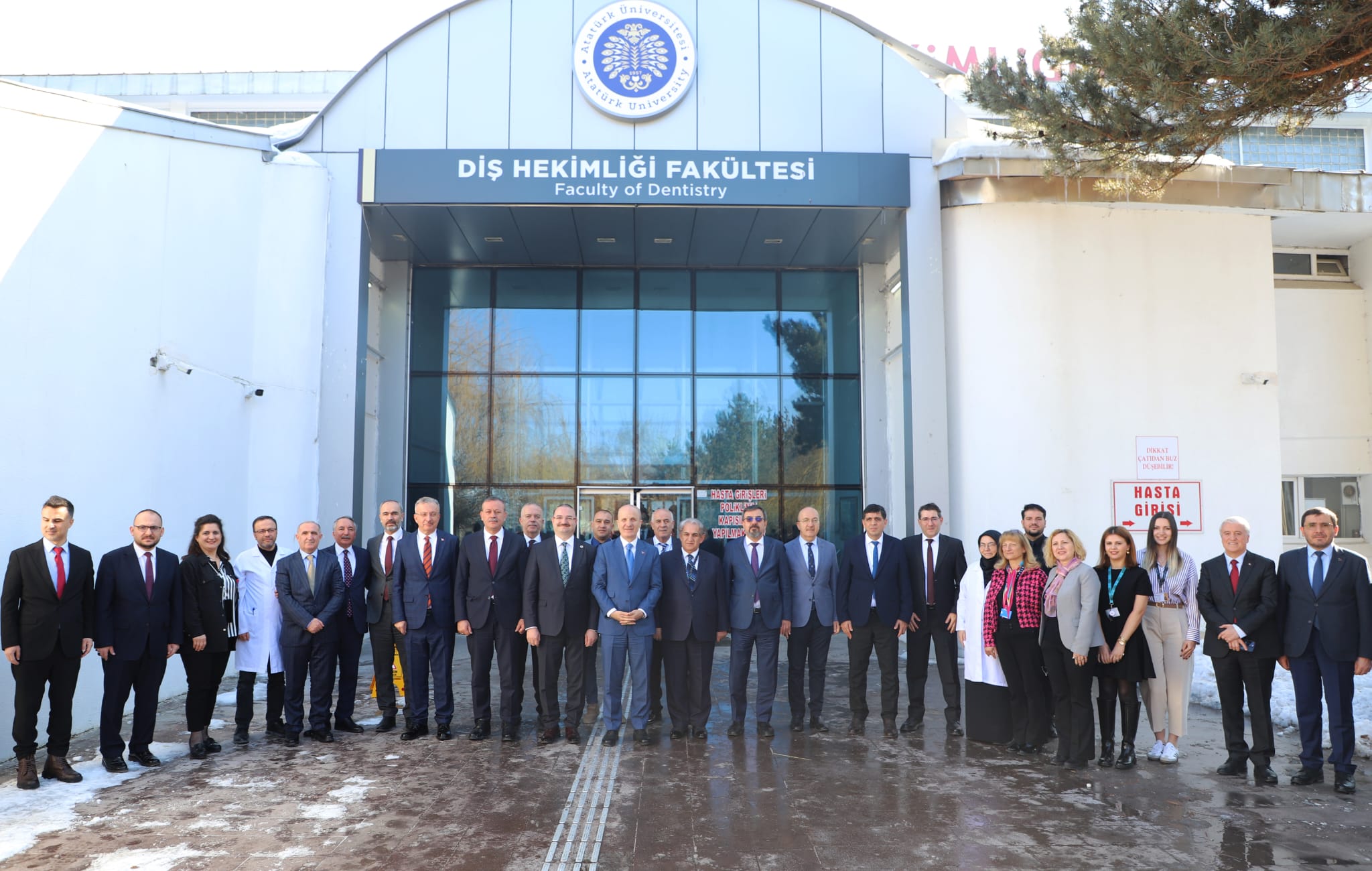 Rektörümüz Türkmen, YÖK Başkanı Özvar’ın Başkanlığındaki Bölge Üniversiteleri Toplantısına Katıldı