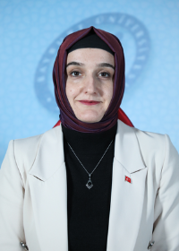 Esra AKKUŞ